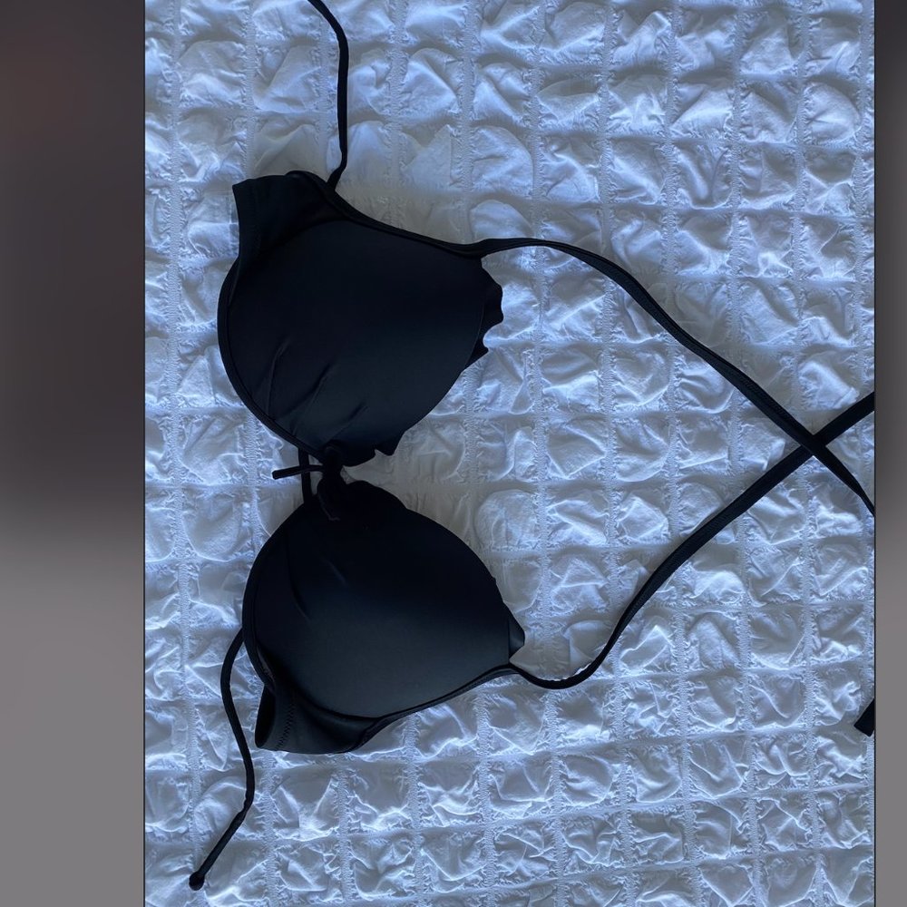 Bikini top